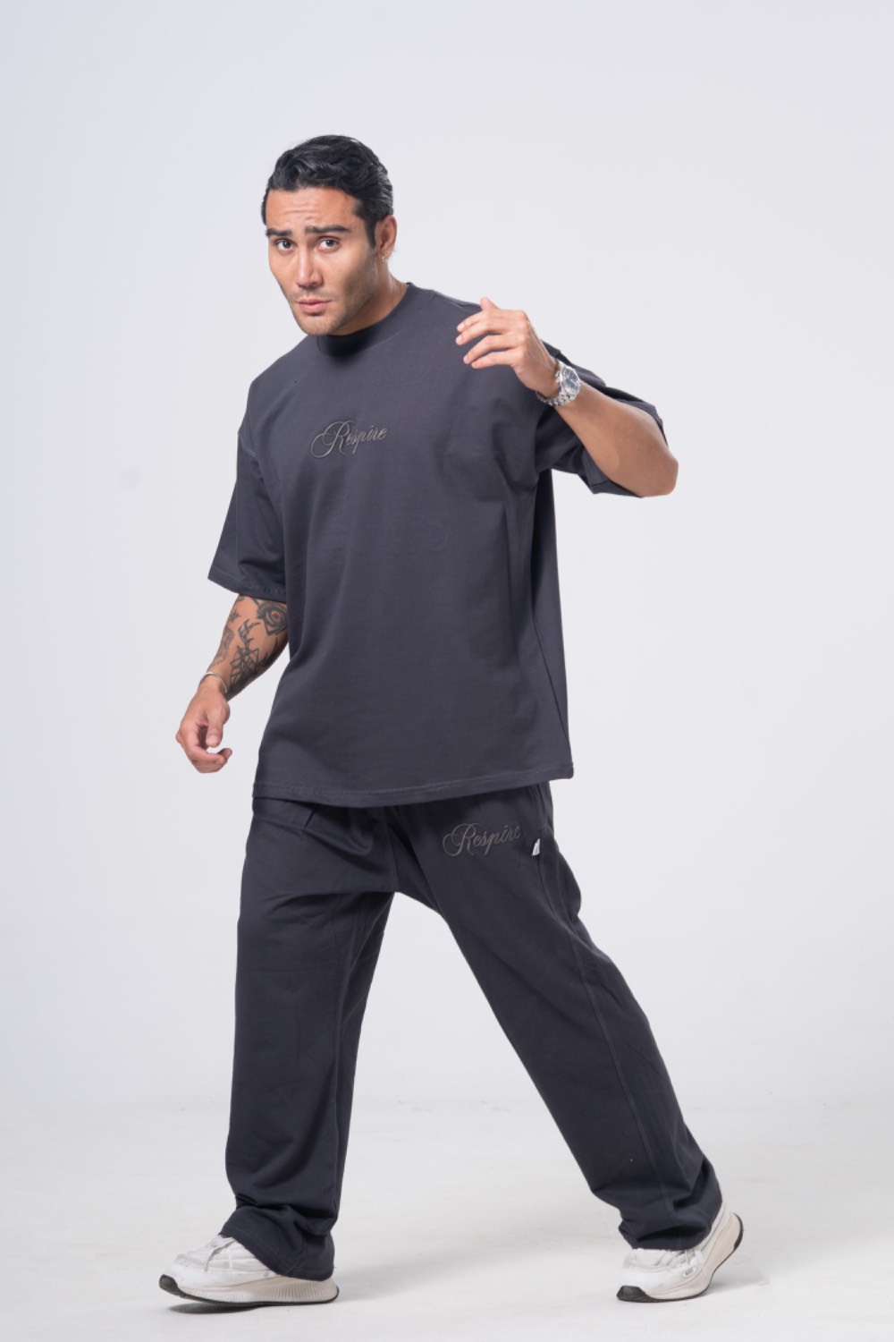 اسلش و تیشرت مردانه ست پشت گلدوزی ترند|رنگ ذغالی